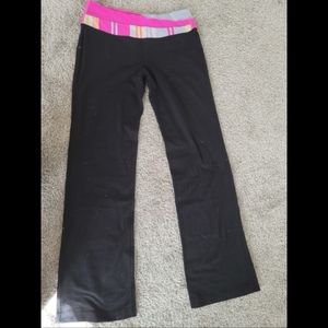 Lululemon pink waistband yoga pants